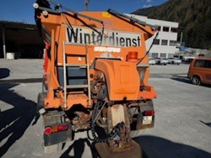 Bild 3:Reform Muli 970 mit Streugerät, nur 2.000 Bstd.