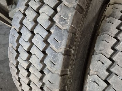 2 x 385/65R22,5 Anhängerreifen mit Felgen