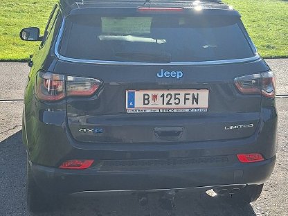 Bild 3:Jeep Compass Limited 4x4 Hybrid