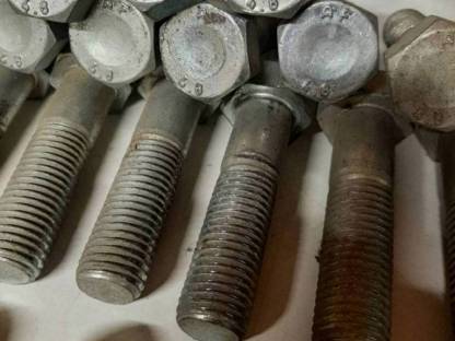 Bild 3:Schrauben 20 x 80, 20 x 70