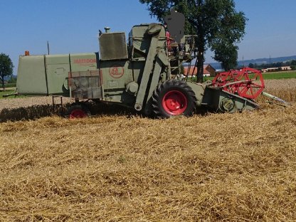 Bild 3:Mähdrescher Claas Matador Gigant