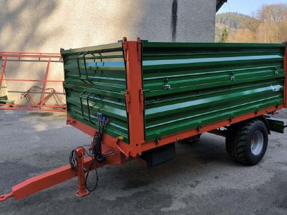 Bild 5:Einachs-Dreiseitenkipper 8 t