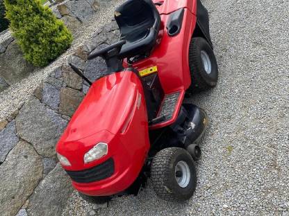 Jonsered Rasenmähertraktor