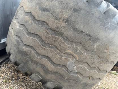 Bild 3:Reifen Breitreifen 19.0/45-17