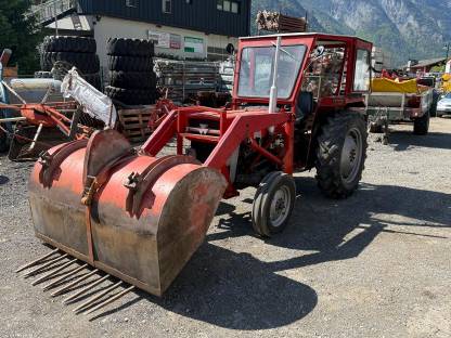 Massey Ferguson 135