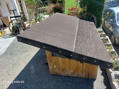 Bild 2:Hasenstall Hühnerstall