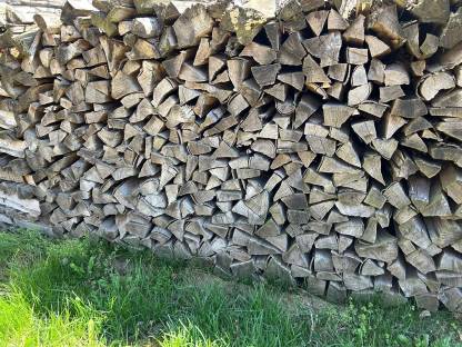 Verkaufe hartes Holz (Buche)