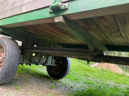 Bild 9:Vierradanhänger