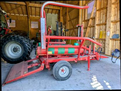 Wickelmaschine Kverneland UN 7515