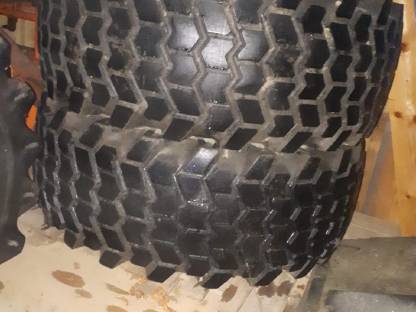 Bild 5:Nokian TRI Kommunalreifen 520/65R30