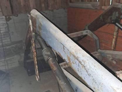 Bild 8:Klinken-Frontlader von Steyr 40