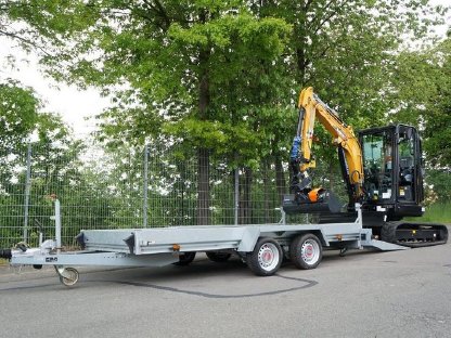 Bild 2:Minibagger Sany SY26U + Anhänger