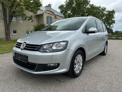 VW Sharan Comfortline 2.0 TDI 150 PS Bj. 2019 LED Xenon AHK