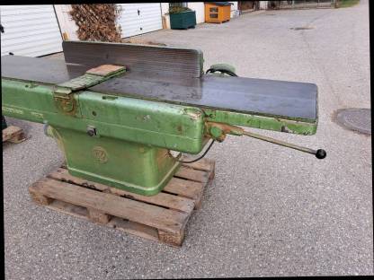Bild 7:Abrichtmaschine Zuckermann