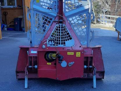 Bild 3:Tajfun EGV-65 AHK mit Funk