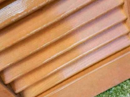 Bild 2:Holzfensterläden