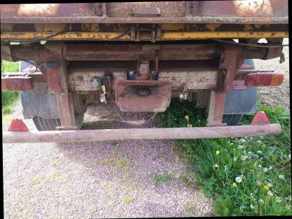 Bild 7:Kögel 16 t Tandem 3-Seiten-Kipper