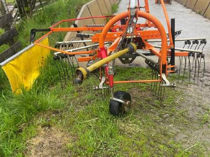 Bild 4:Fella Schwader TS 350 DS Heck- und Frontanbau