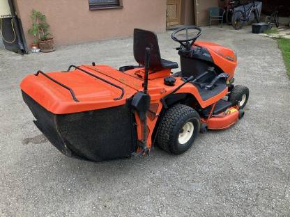 Bild 4:Kubota Rasentraktor GR 1600