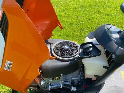 Bild 6:Stihl RT 5112.0 Z Rasenmähertraktor