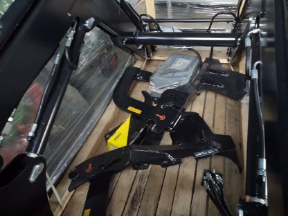 Bild 4:Frontlader HAUER POM-R passend für Case CX 90 Allrad