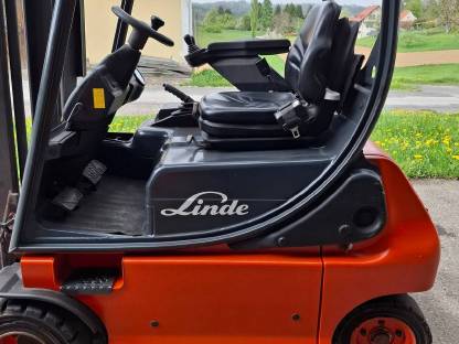 Bild 9:Linde Stapler, Bj. 2006