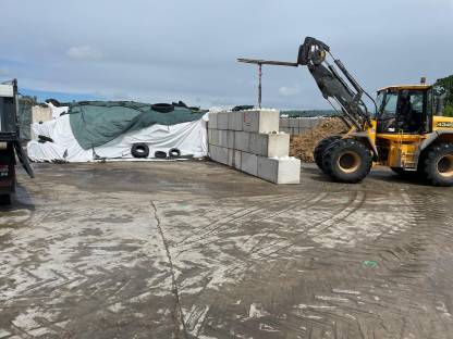 Bild 8:Betonblock, Betonsteine