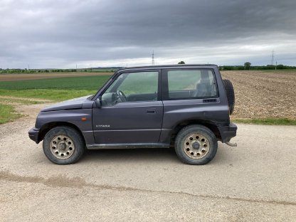Suzuki Vitara Bj1996 67000km Gutachten abgelaufen 2300€