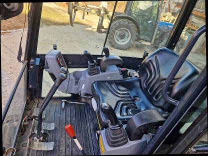 Bild 6:Minibagger Kubota KX 016-4