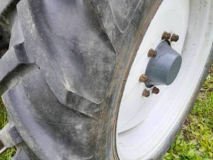 Bild 2:Kompletträder 12.4-32