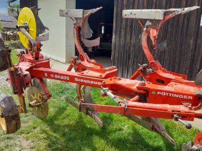 Pöttinger Pflug Servo 2