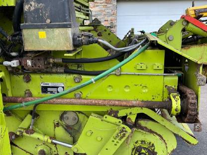 Bild 8:Claas Sprint 445U Ladewagen