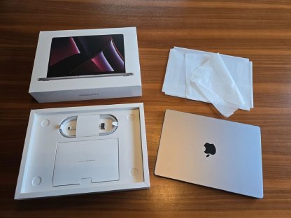 MacBook Pro 14" M2 Max 2023