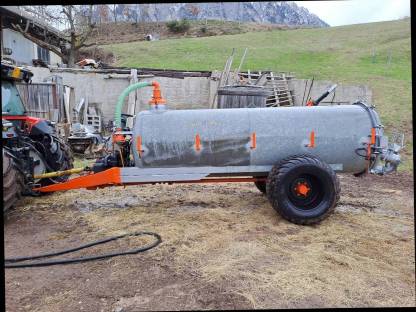 Bild 8:Güllefass Lochmann 5.000 l