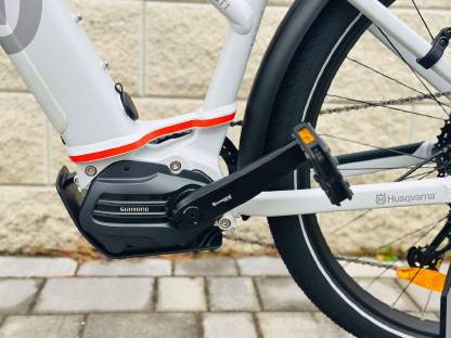 Bild 9:Neu für kleine Personen, 0 km, 630 Wh Akku, E-Bike Husqvarna GT Gran Tourer GT1