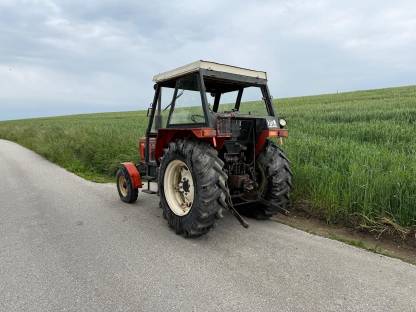 Bild 3:Zetor 7011