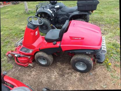 Bild 7:Traktor und Landmaschine Suchen