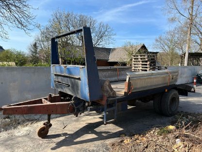 Bild 2:Tieflader