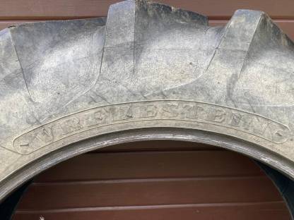 Bild 5:Traktorreifen Vredestein 340/85 R36