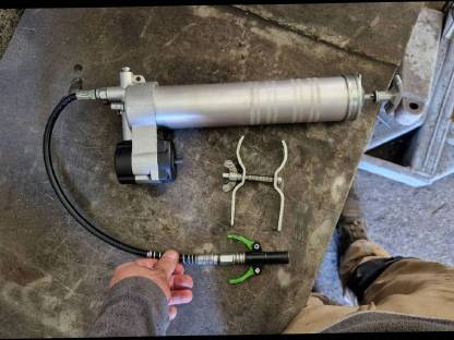 Fettpresse für Akkuschrauber