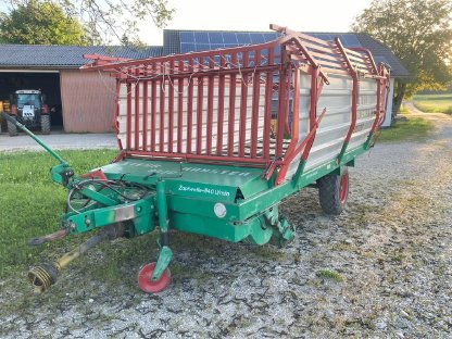 Bild 2:Ladewagen Steyr Hamster 8020