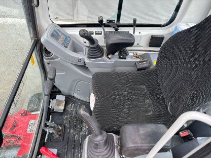 Bild 7:Takeuchi TB216 Kompaktbagger