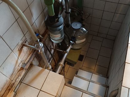 Bild 7:Westfalia Melkstand 2x6 Fischgräten