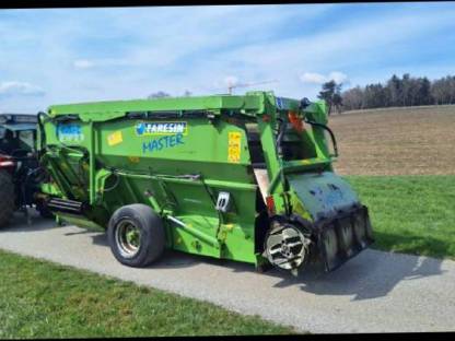 Faresin 1050 Futtermischwagen