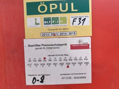 Bild 5:Feldspritze 12m