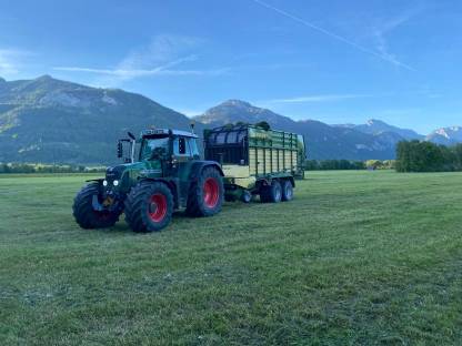 Bild 3:Grünlandarbeiten