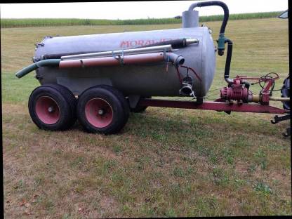 Bild 2:Güllefass Morawetz