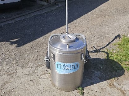 Bild 4:Verkaufe 300 und 170 l Milchtank