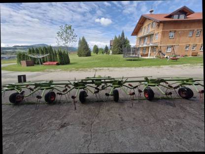 Claas Volto 75T