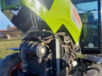 Bild 4:Claas Axos 310